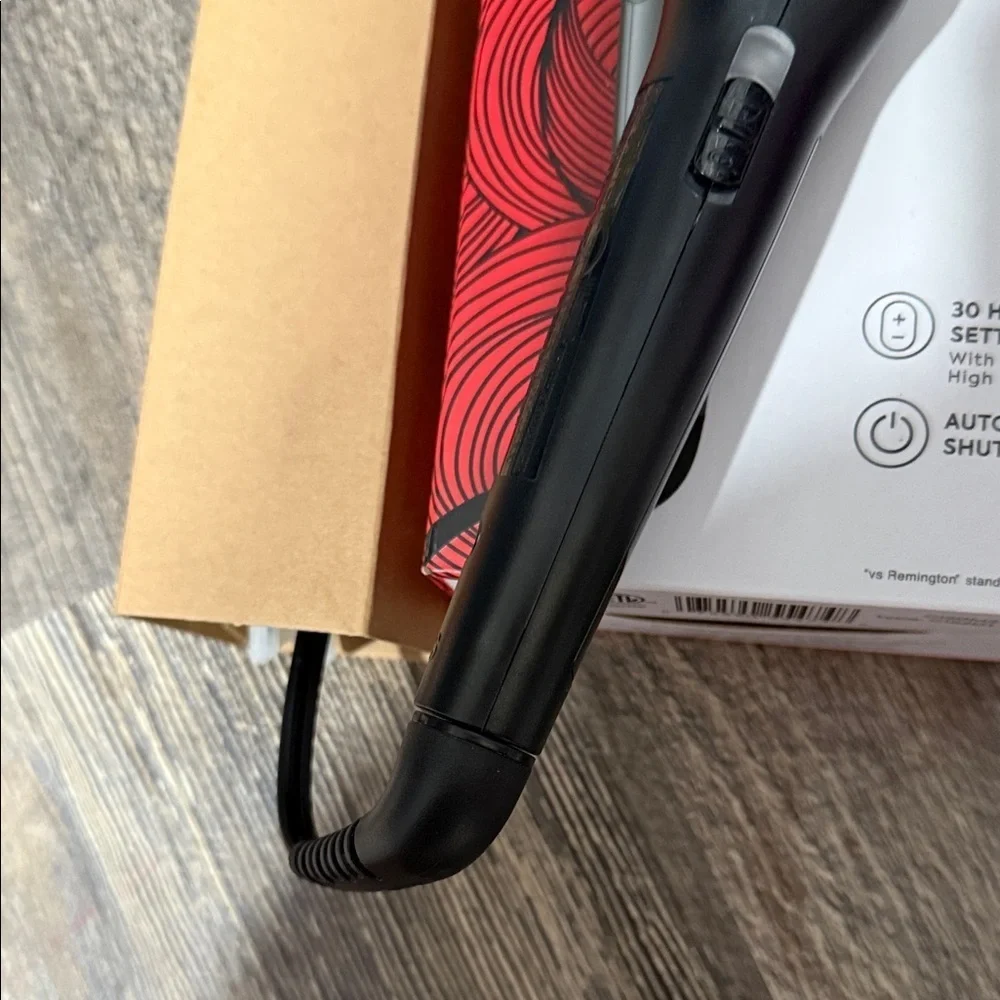 Remington Lavender and Black Curling Wand